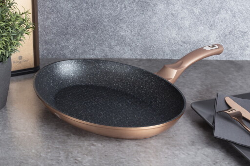 Tigaie pentru peste Berlinger Haus, Rose Gold, 35 cm, aluminiu forjat, roz